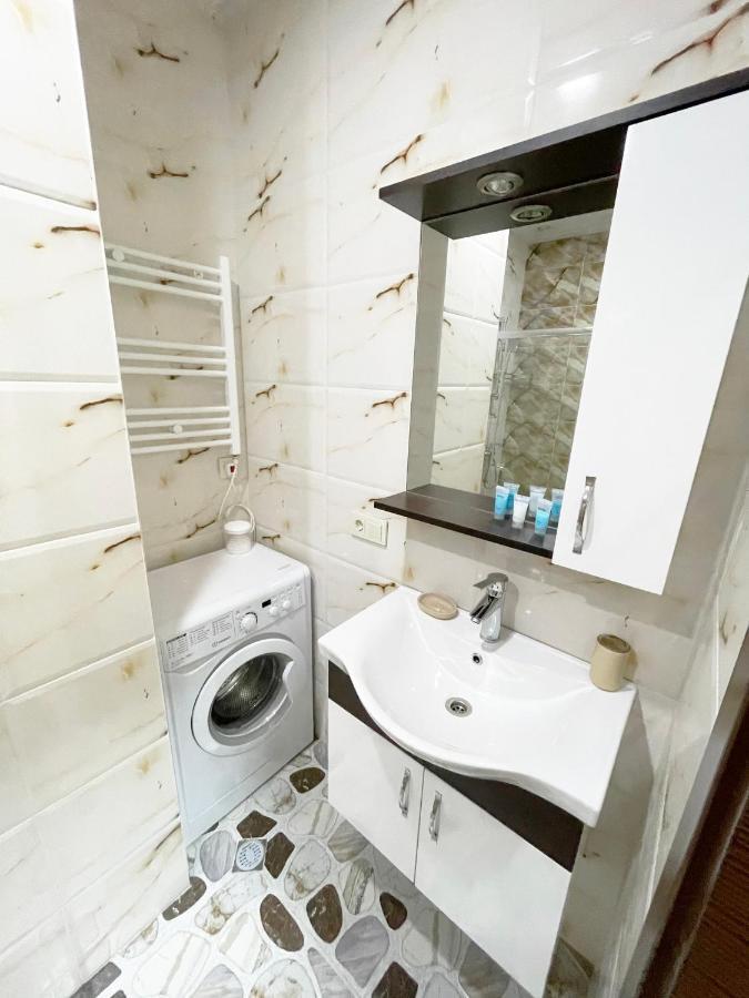 Apartamento Beautiful Horizon First Line Batumi Exterior foto